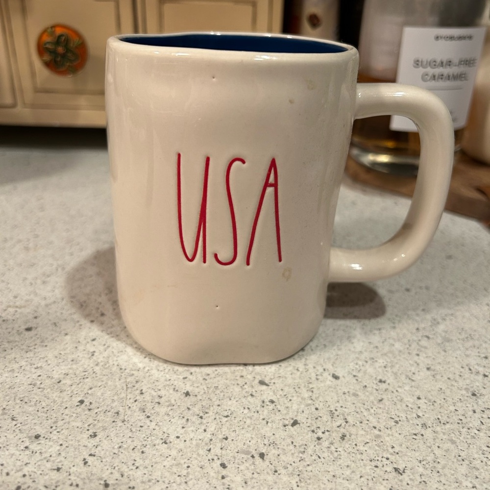 Rae Dunn USA mug
